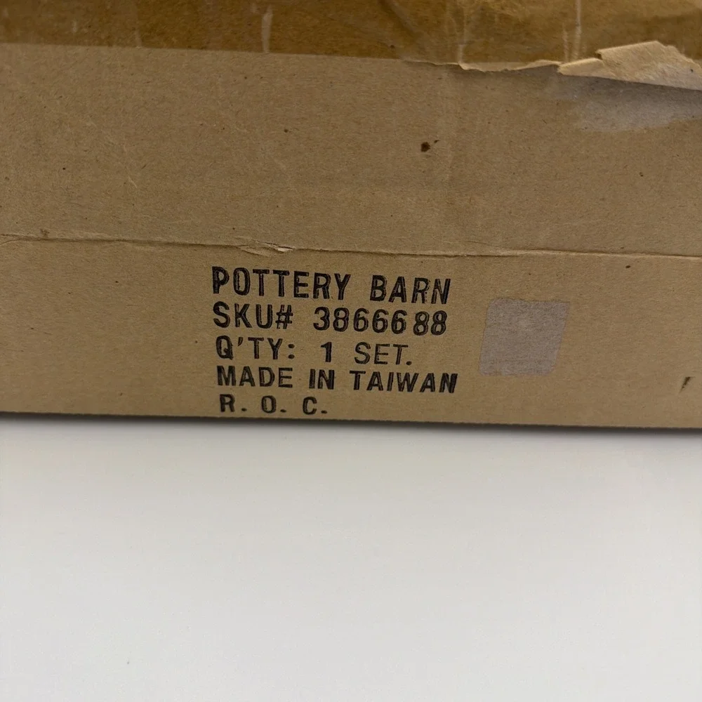 Pottery Barn Flower Quilt Clips